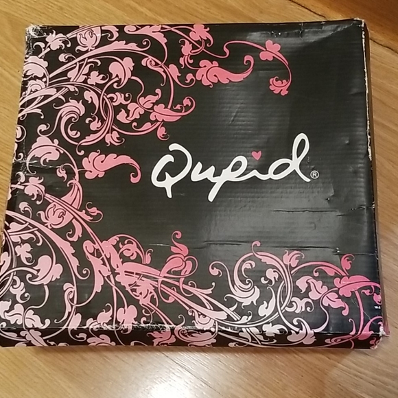 💎2 for $25💎 Black Embossed Stiletto Pump - Picture 11 of 11